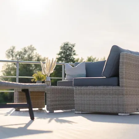 Hotel na wodzie Dein Schwimmendes Luxboot In Templin