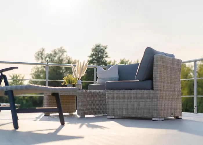 Bådhotel Dein Schwimmendes Luxboot In Templin