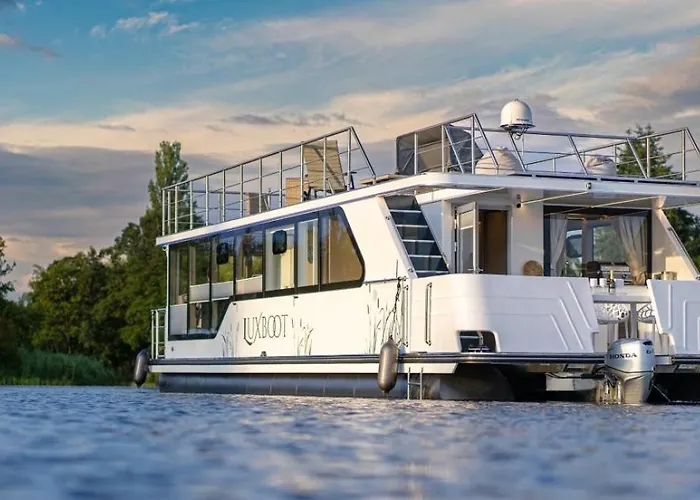 Dein Schwimmendes Luxboot In